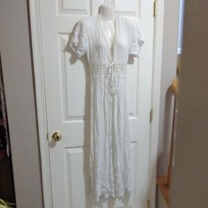 Adam Levine Collection White Long Beach Cover Up XS